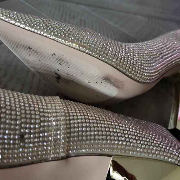 Steve Madden Pumps Womens 8 Altisha Gold Tone Heel Bling Sparkle - Picture 10 of 10